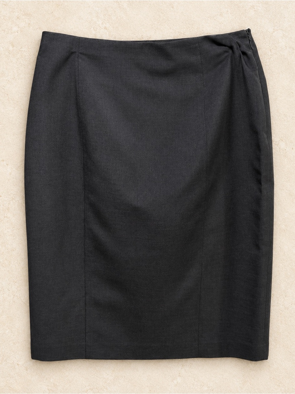Jones Studio Black Pencil Skirt - Sleek Office Staple